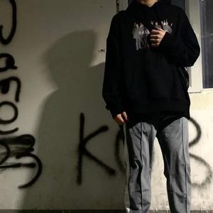 用花洒冲她尿孔play
